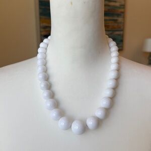 Vintage White Graduated Bead Necklace